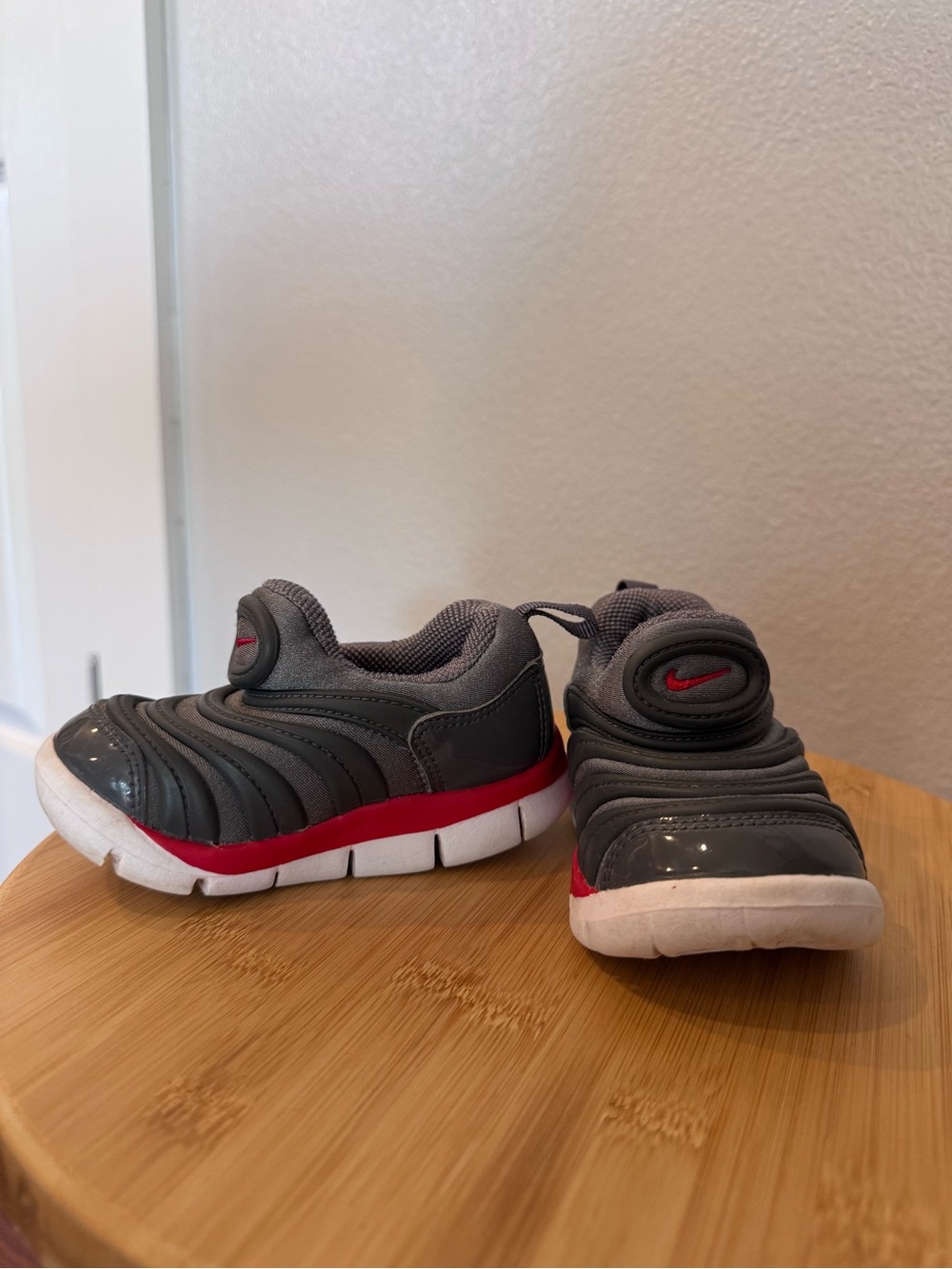 Nike Free Gray and Red Slip-On Athletic Sneakers for Baby/ Toddler size 6c